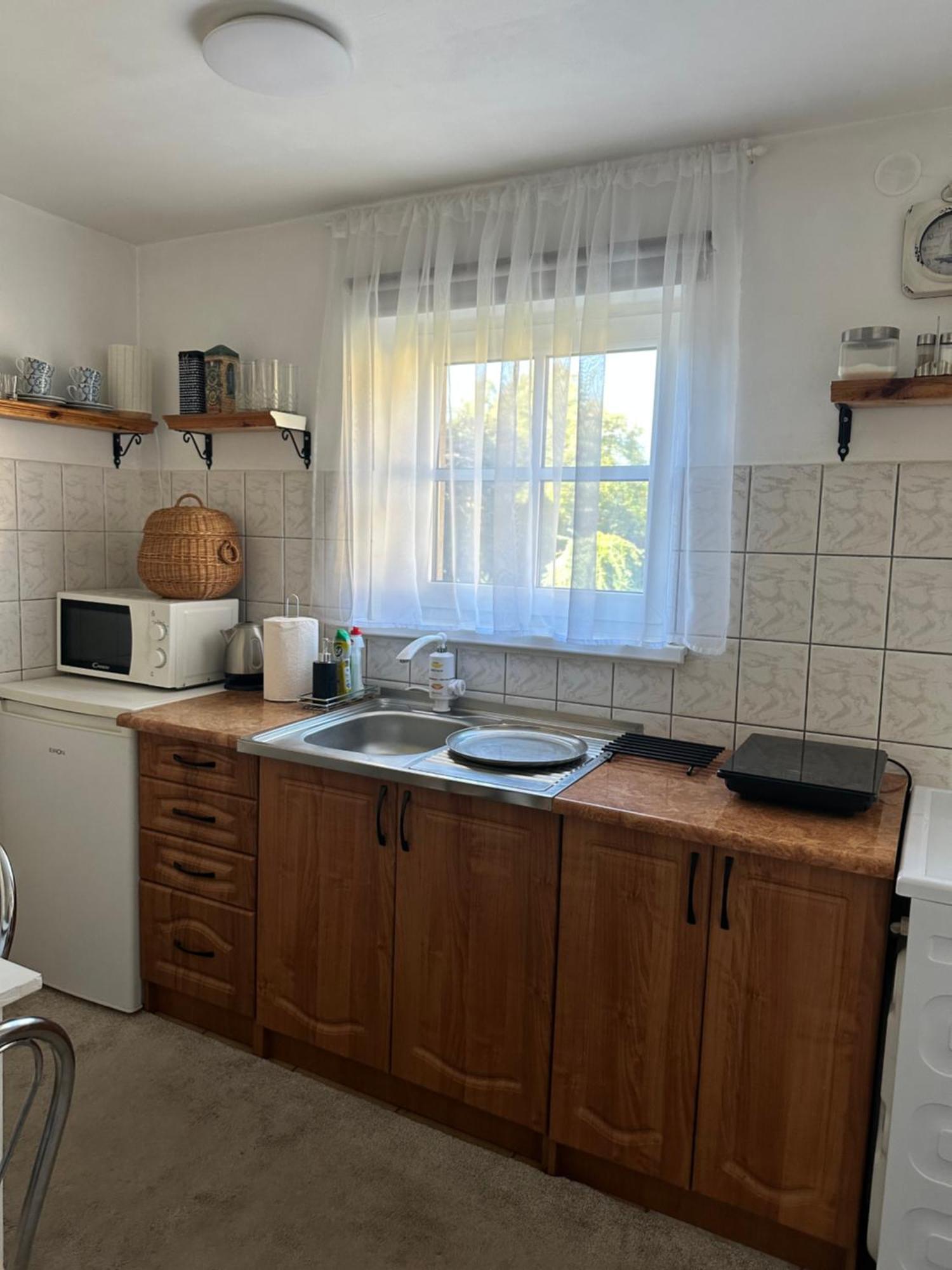 Anni Apartment Вентспилс Екстериор снимка
