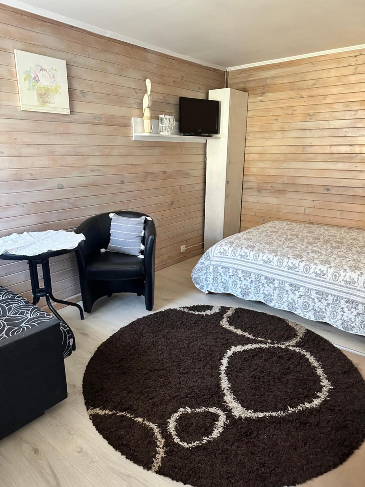 Anni Apartment Вентспилс Екстериор снимка