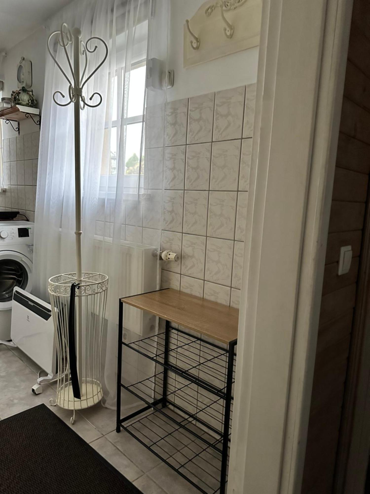 Anni Apartment Вентспилс Екстериор снимка